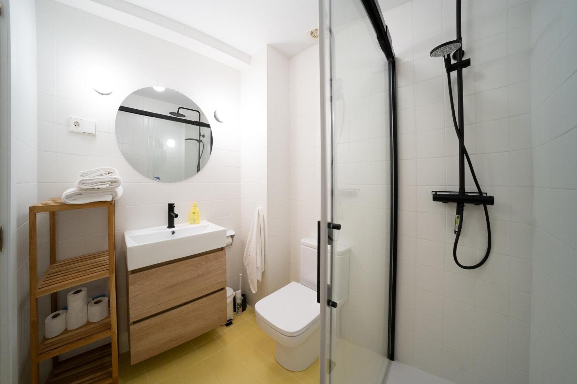 Tradicional Apartamento Central De 2 Camas Dobles Бенальмадена Экстерьер фото